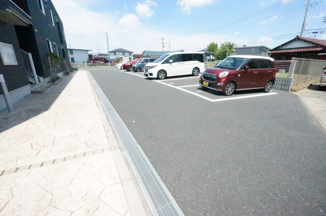 リブリ・浜野の駐車場|詳細、ご不明点等、お気軽にご連絡ください！