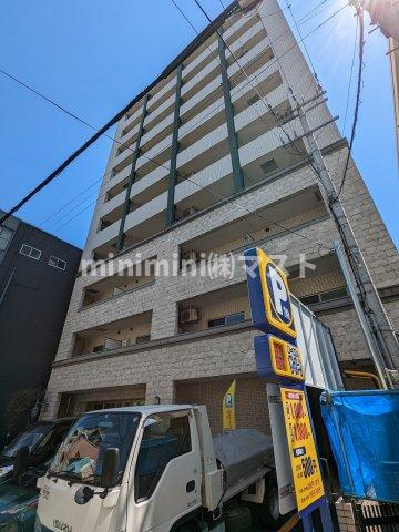 コーポＹＡＨＡＴＡナンバ元町の外観