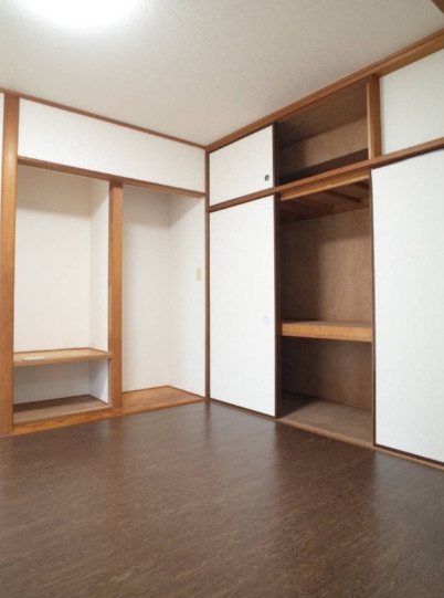 ドゥエルイーストの寝室|諸条件、交渉などお任せ下さい！