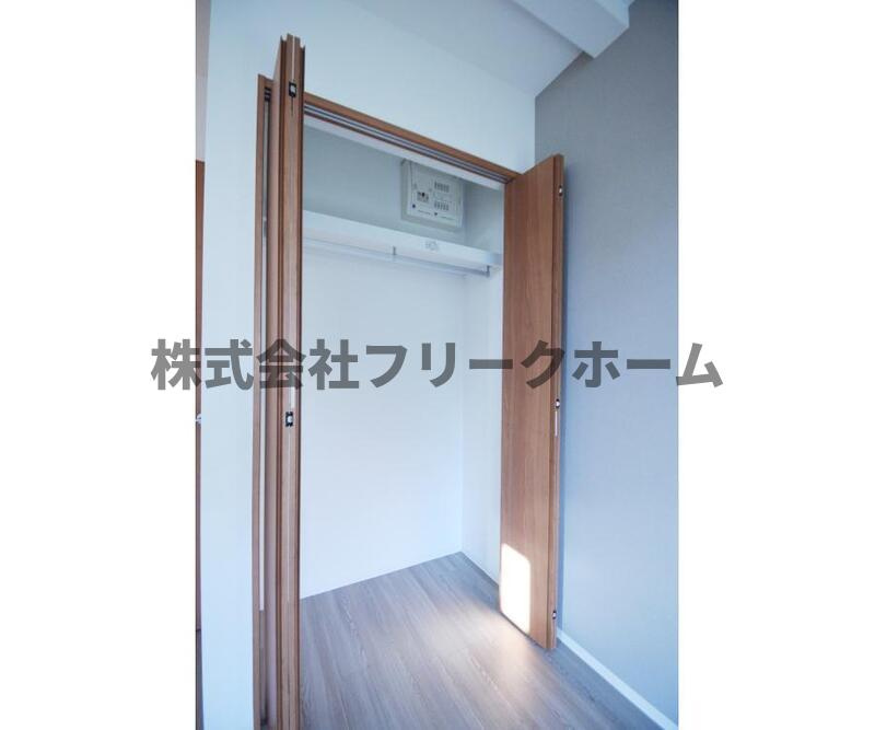 三鷹市井の頭４丁目のアパートの収納