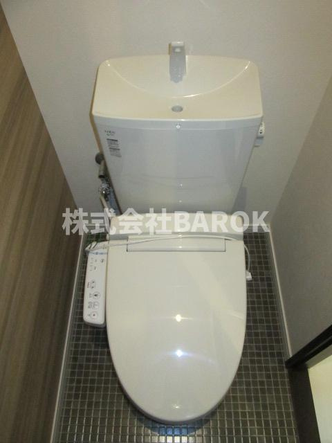 福岡市中央区地行２丁目のアパートのトイレ