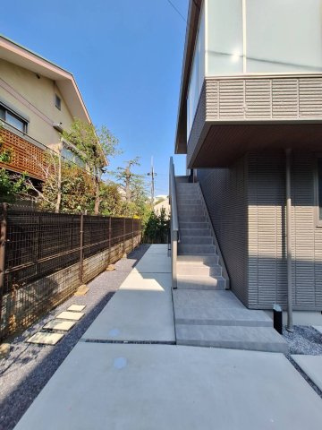 N・HAUSのエントランス