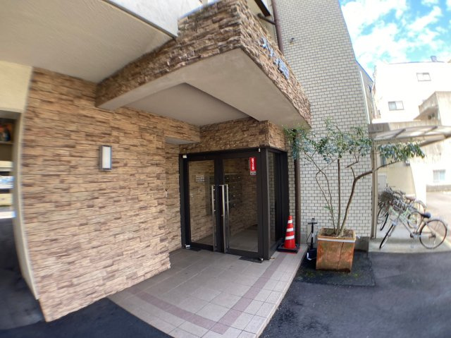 メゾン武田｜名古屋市の賃貸ならMy賃貸のエントランス|メゾン武田