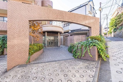 【エントランス】 | ムサシノコート早稲田