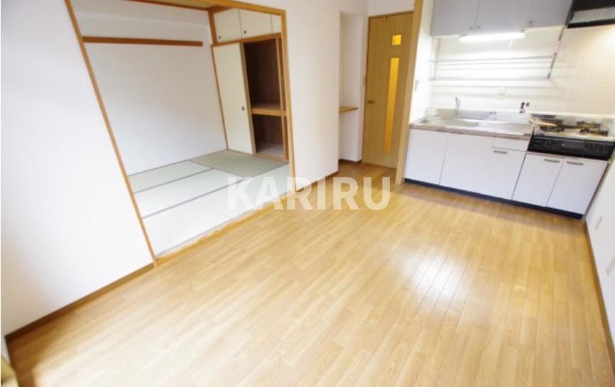 MICハイツ都島の居間・リビング