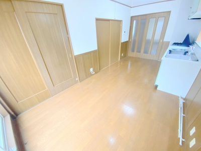 【居間・リビング】 | ロイヤルコート１番館