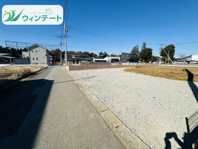 第1常総市坂手町　新築戸建ての前面道路含む現地写真|前面道路は交通量が少なく子供の通学にも安心の道路です♪ぜひ現地でご体感ください！