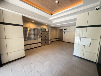 【ロビー】 | ファーストフィオーレ難波南アルマ