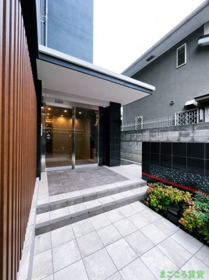 【エントランス】 | グランパシフィックPINELixe