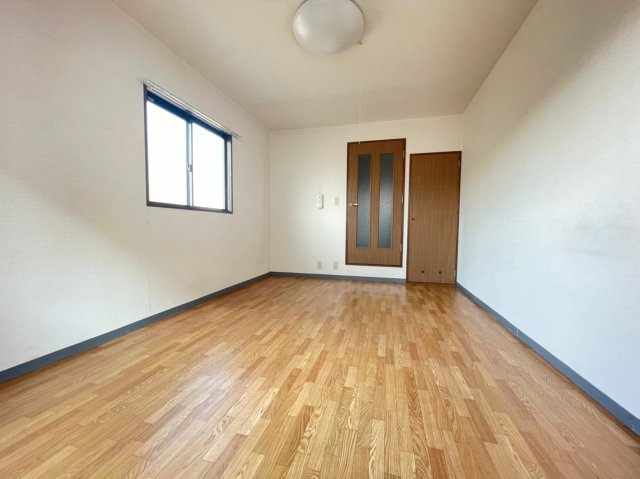 ハートピア甲南山手の居間・リビング