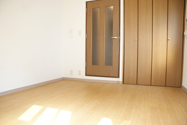 ハートピア甲南山手の居間・リビング