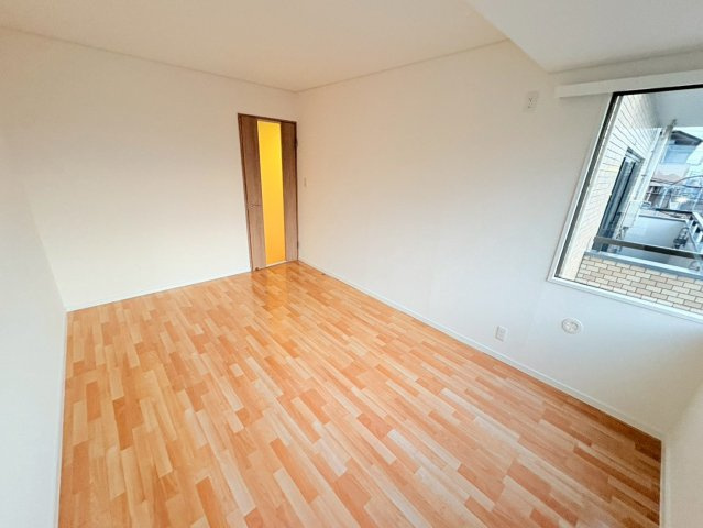 ロイヤルメゾン岡本の内装