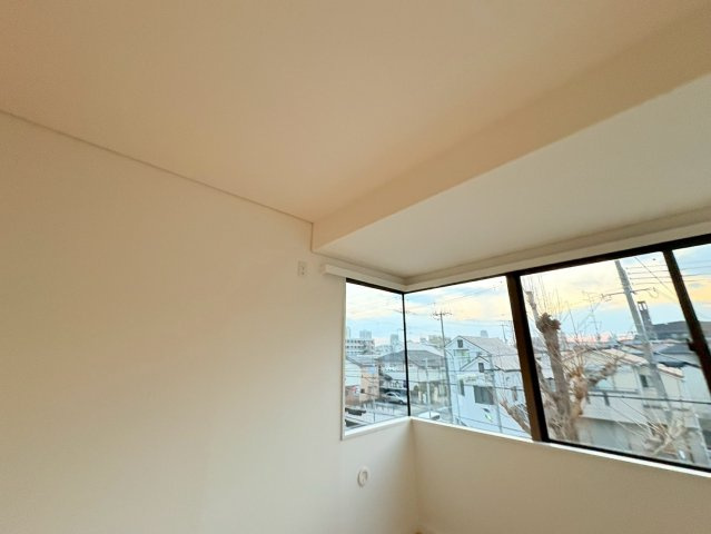 ロイヤルメゾン岡本の内装