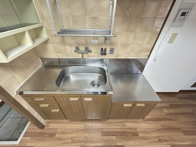 岡ハウスのキッチン