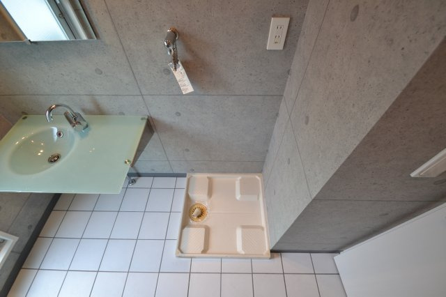 エルトスト神戸の洗面所