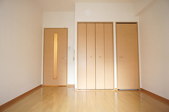 アスヴェル神戸元町の居間・リビング