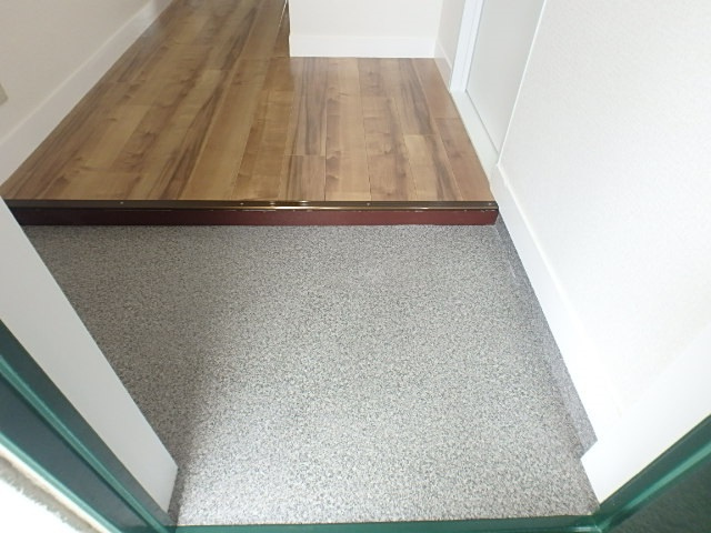 六甲グリーンハイツの玄関