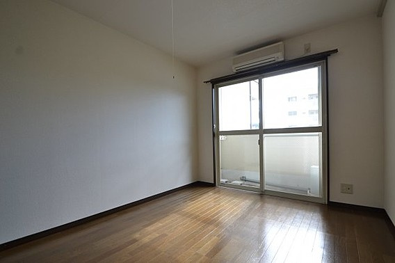 六甲カーサ・デ・ピエドラの居間・リビング