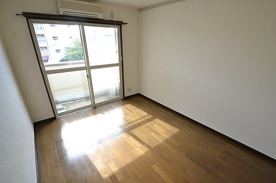 六甲カーサ・デ・ピエドラの居間・リビング