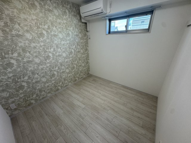 NISHINOMIYA・FRONTの居間・リビング