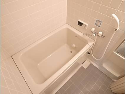 メゾンタカハの浴室