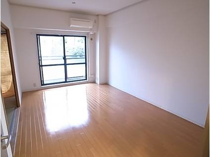 メゾンタカハの居間・リビング