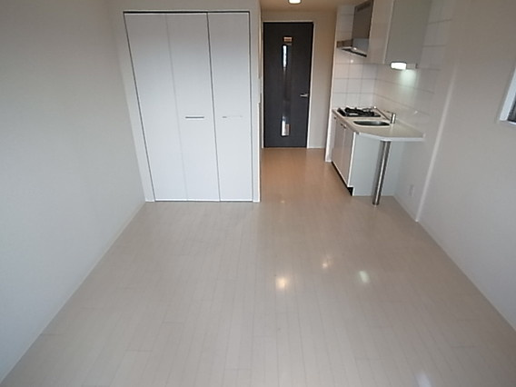 エヴァステージ神戸六甲の洋室