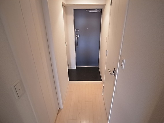 エヴァステージ神戸六甲の玄関