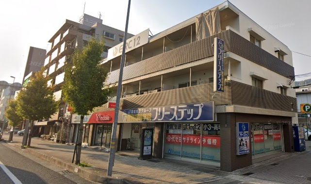 ホープ芦屋の外観