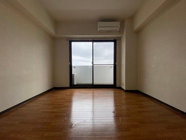 サンクラッソ阪急六甲駅前EASTの居間・リビング