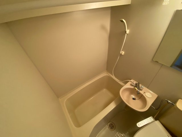 サンクラッソ阪急六甲駅前EASTの浴室