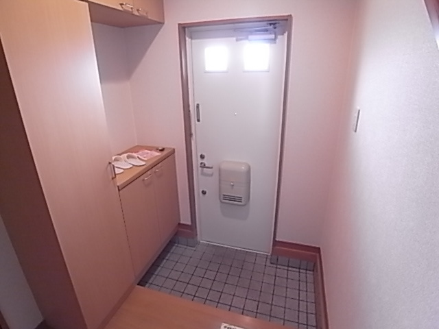 パインガーデン芦屋川PHⅡの玄関