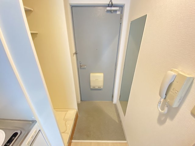 プライムレジデンス西宮の玄関