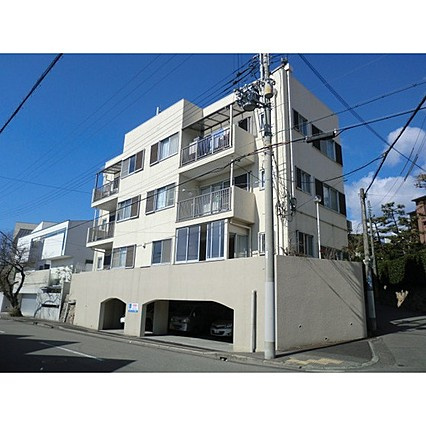 岡本野寄ハイツの外観