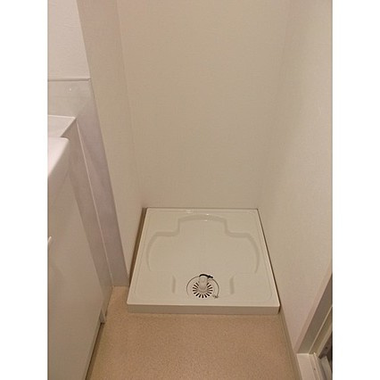 岡本野寄ハイツの洗面所