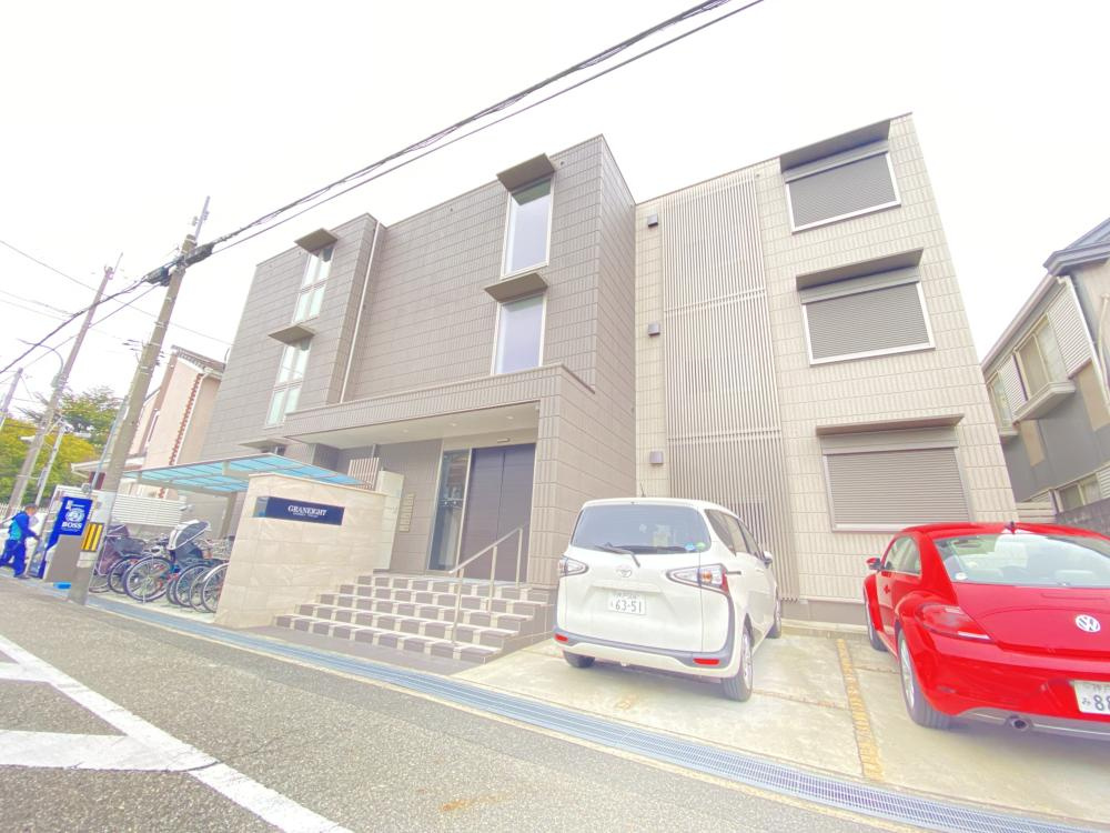 グランエイト甲子園戸崎の外観