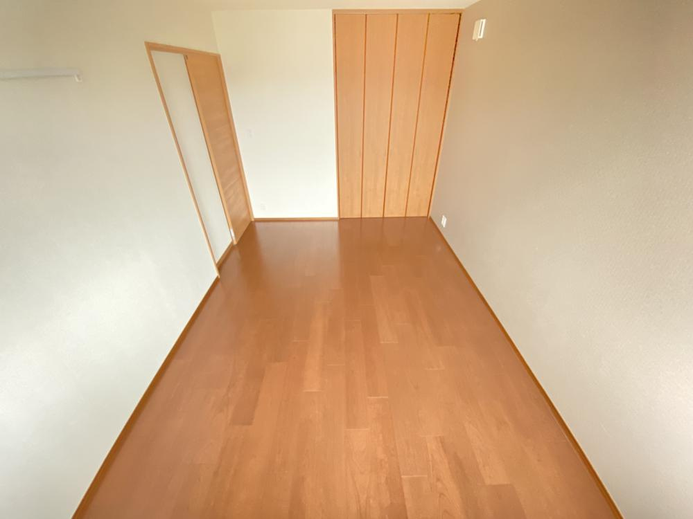 グランエイト甲子園戸崎の居間・リビング