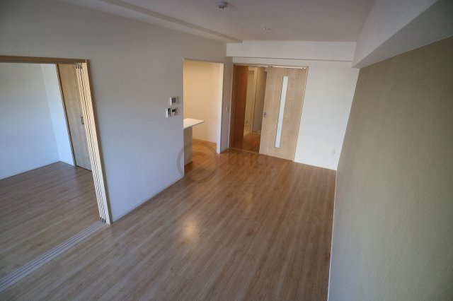 エーデルホーフ住吉本町の居間・リビング