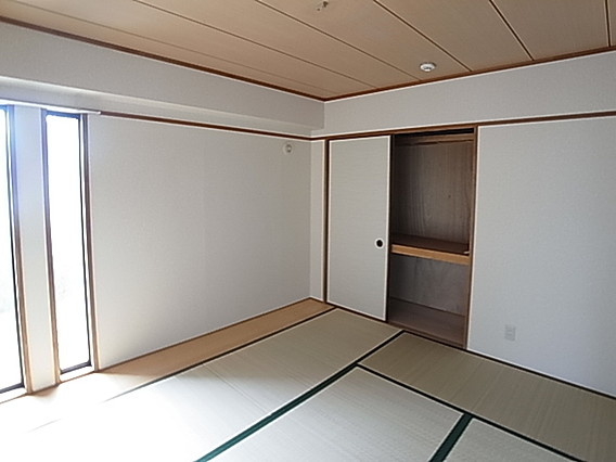 ハイム篠の和室