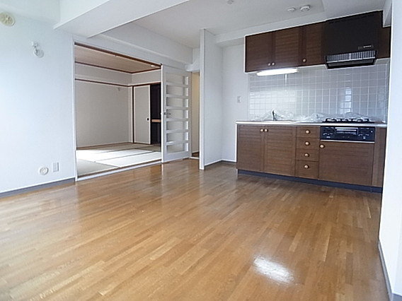 ハイム篠の居間・リビング