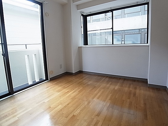 ハイム篠の洋室