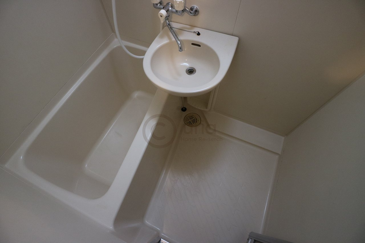 シャトラン弓木Ⅲ番館の浴室