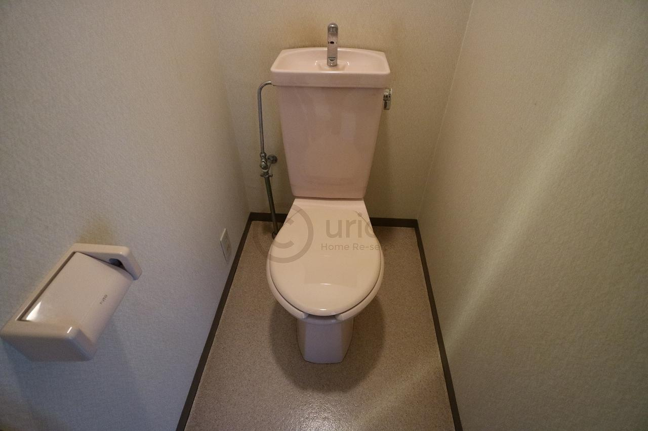 シャトラン弓木Ⅲ番館のトイレ