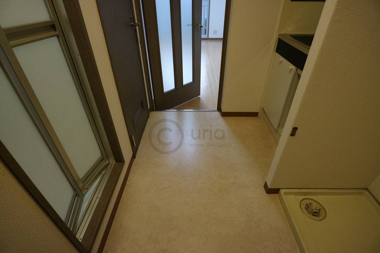 シャトラン弓木Ⅲ番館の居間・リビング