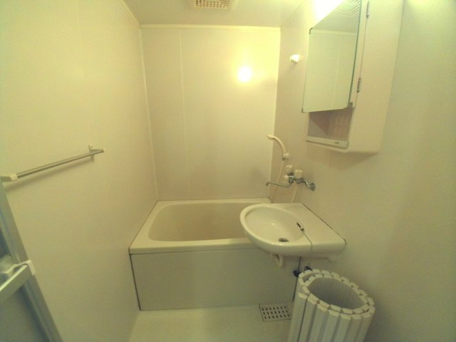 ステュディオ住吉の浴室