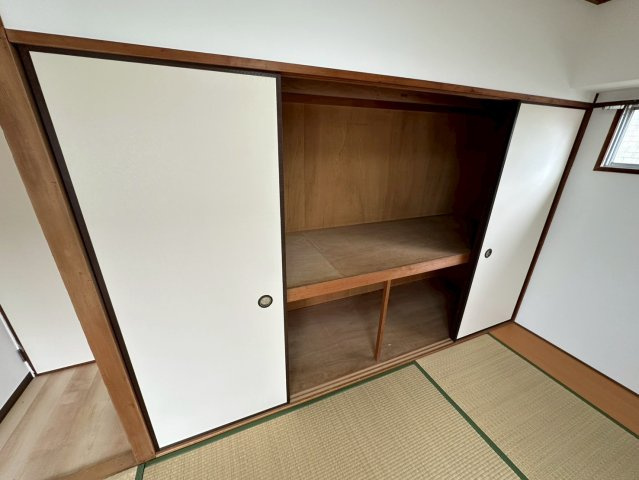 セリーヌ本山の収納