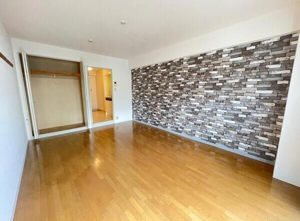 サンハイツ雅の居間・リビング