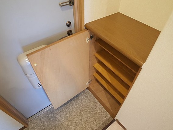 パル住吉の玄関