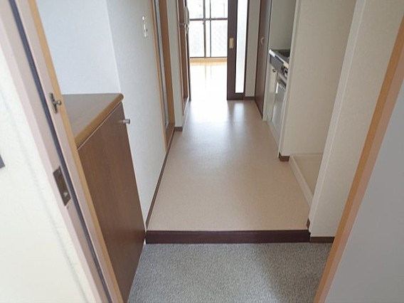 パル住吉の玄関