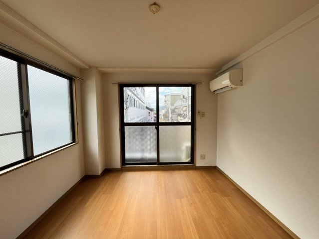 パル住吉の居間・リビング